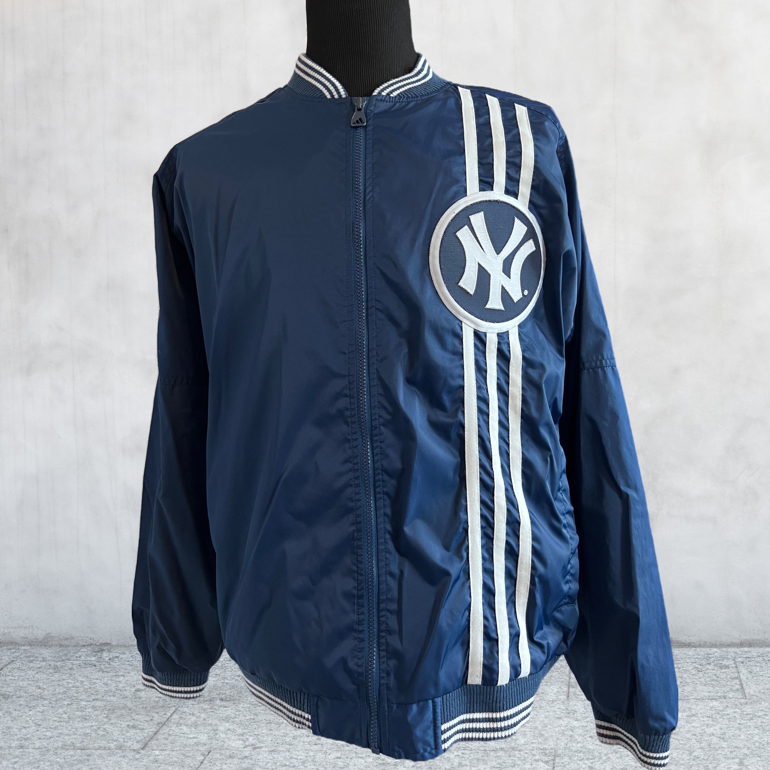 Vintage Adidas New York Yankees Pullover Windbreaker Large 