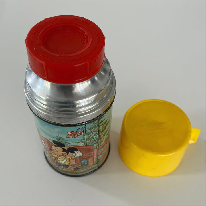 vintage 1960s Disney Aladdin Lunchbox With Thermos nice clean