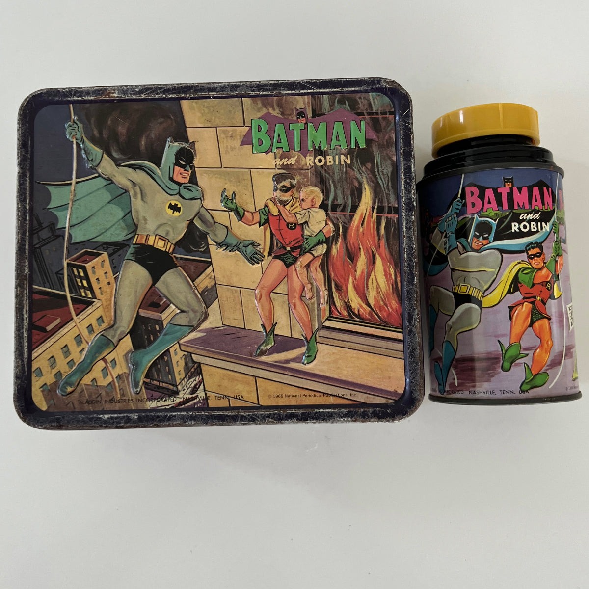 Aladdin 1966 hotsell Batman & Robin Lunchbox Thermos