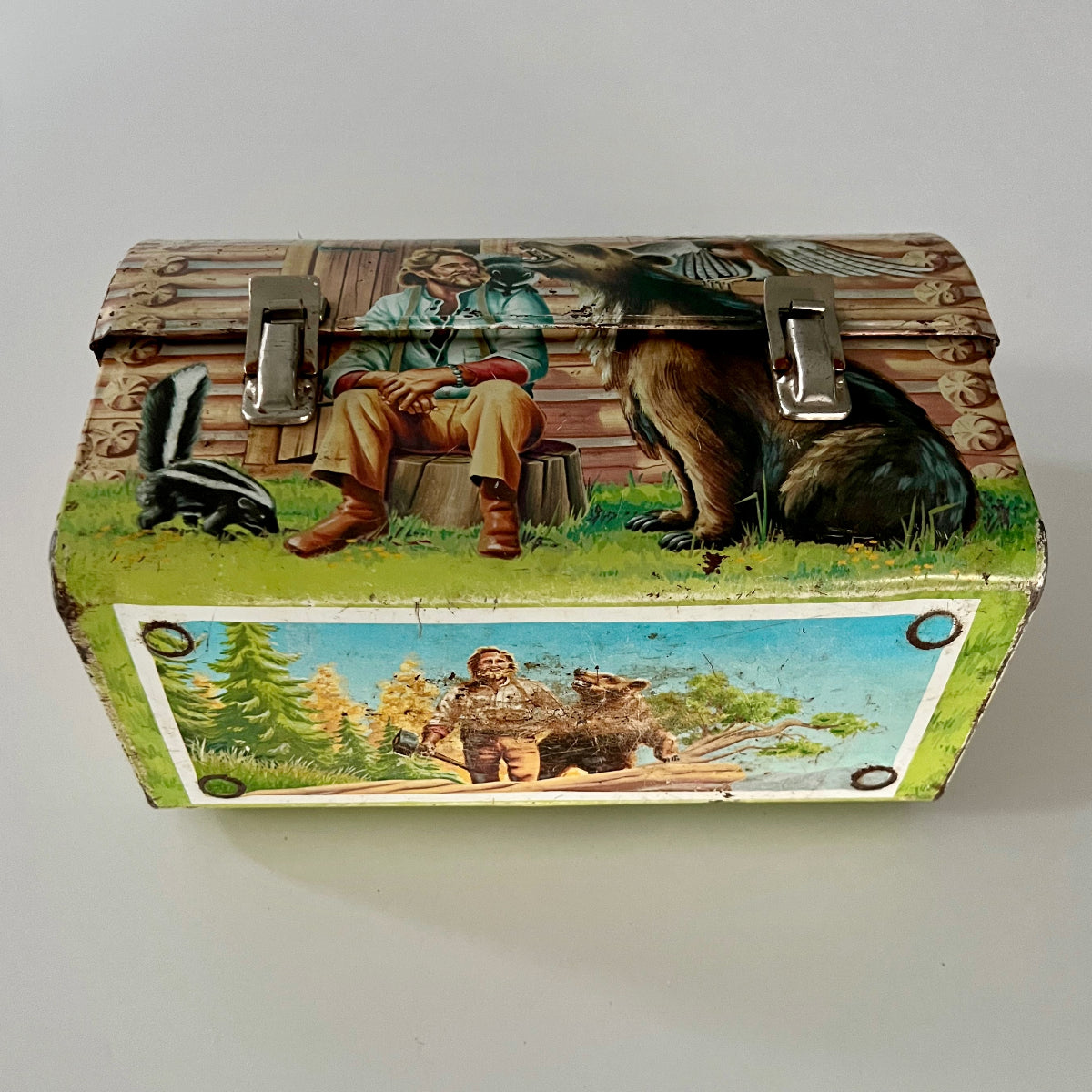 Rare Vintage Grizlly Adam lunch box no thermos
