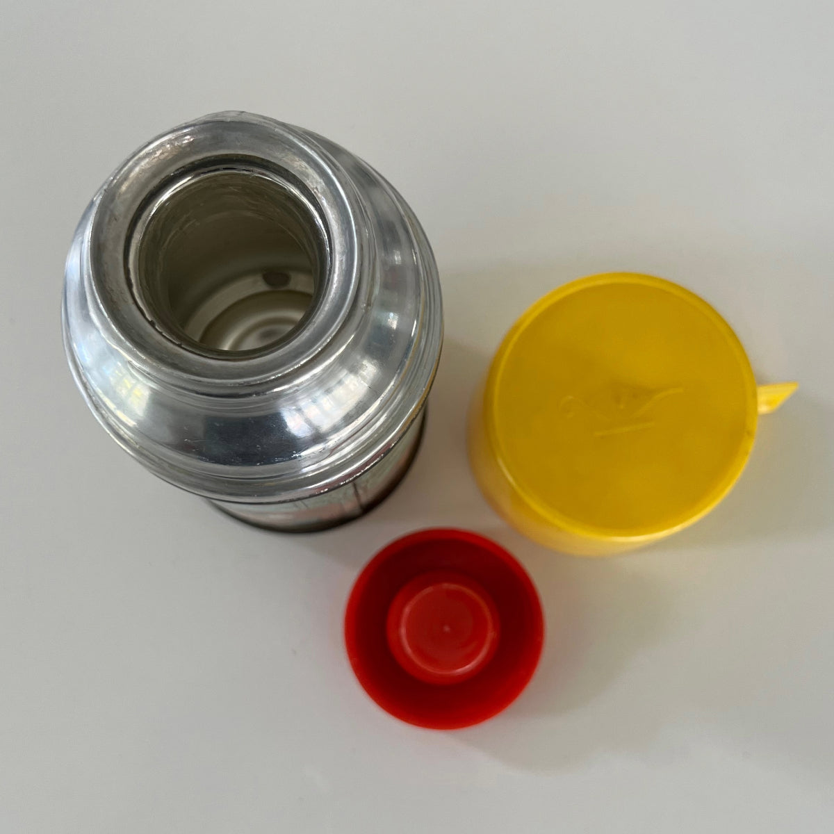 vintage 1961 Disney Aladdin Thermos
