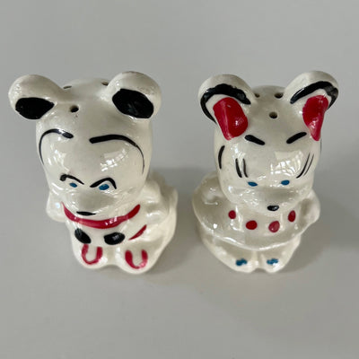 Rare VTG 2 Piece 1930-1950s Mickey and Minnie Salt And Pepper Figurine