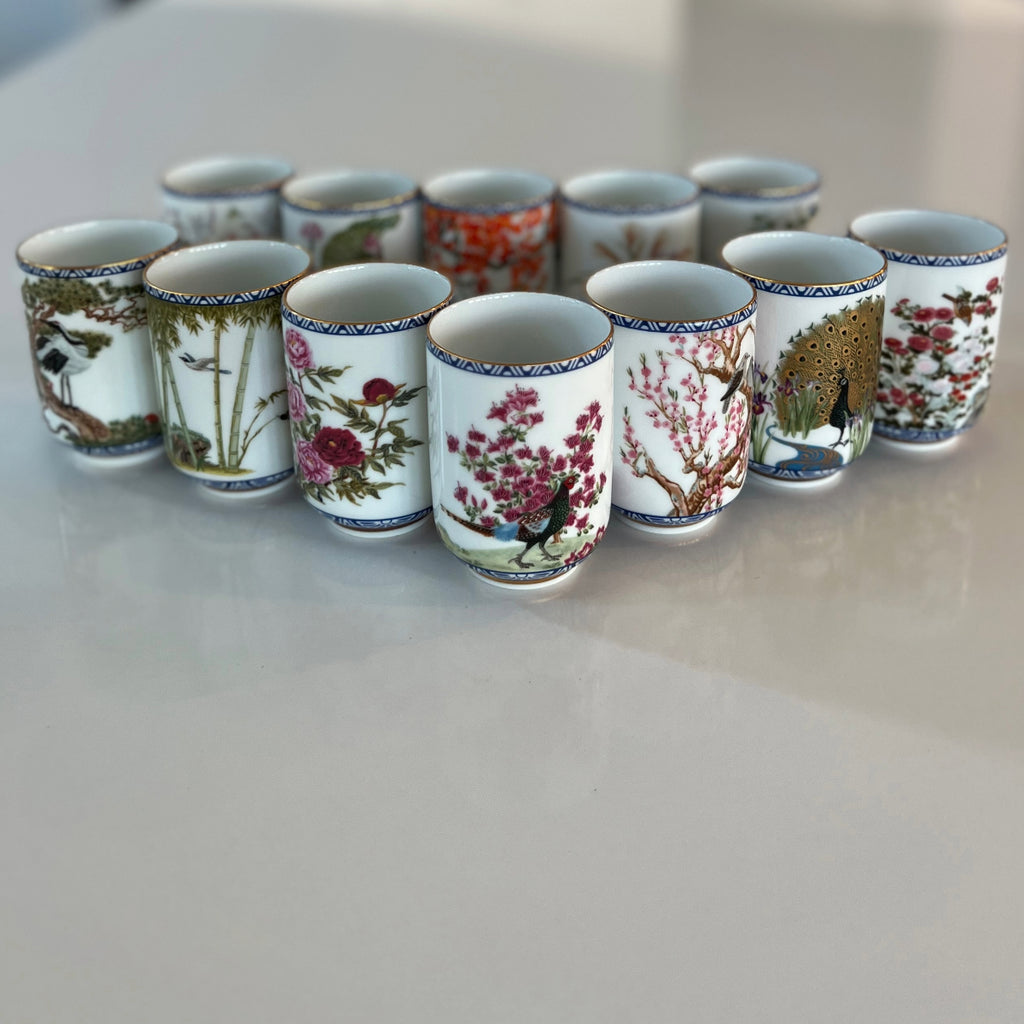 Vintage 1985 Franklin Mint Porcelain Tea Sake Cup set 12 pieces