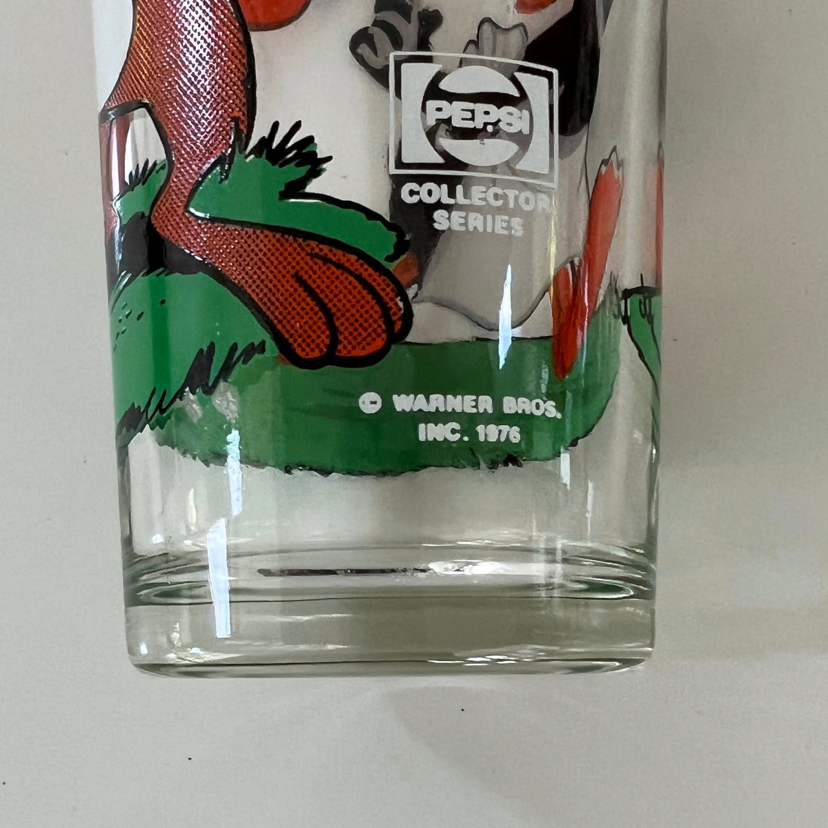 Vintage 1976 Pepsi Looney Tunes Daffy Duck Tasmanian Drinking Glass