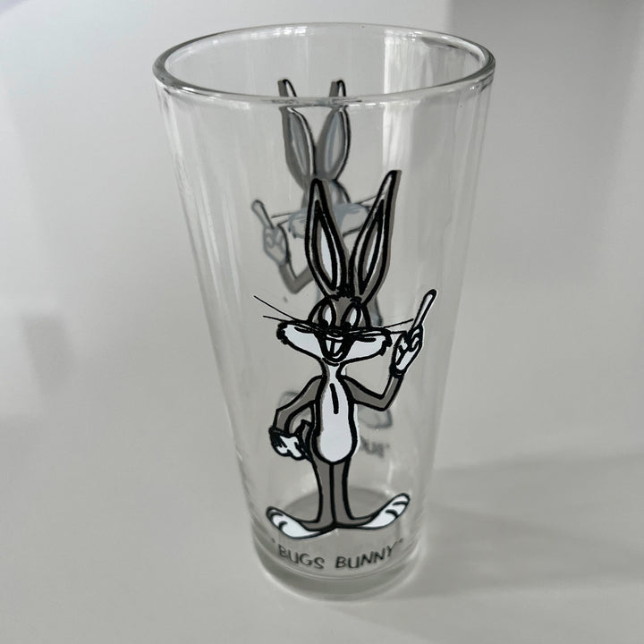 Vintage Bugs Bunny 1973  Drinking Glass
