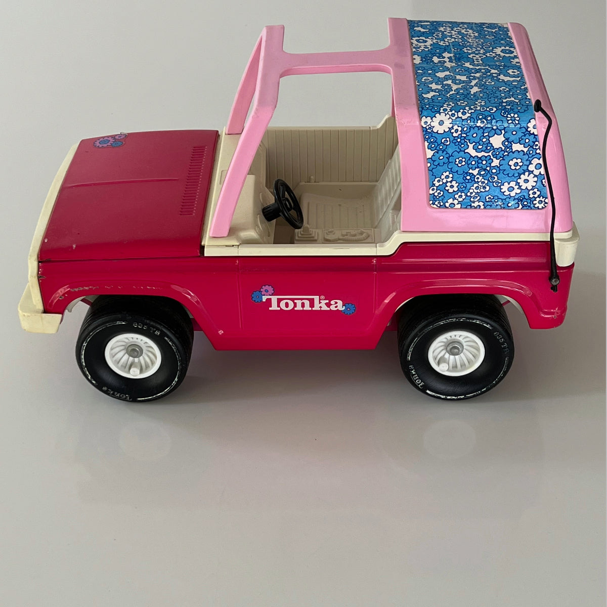 Vintage 1970s Tonka Bronco Pink Floral Design Pressed Steel Toy Car