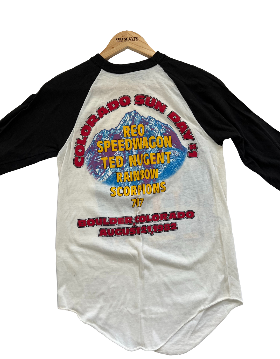 Vintage 1982 REO Speedwagon, Ted Nugent, Rainbow, Scorpion concert T-shirt