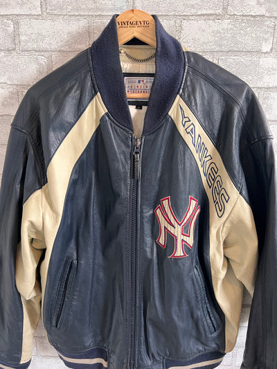 Vintage NY Yankees Leather Bomber Jacket. Large