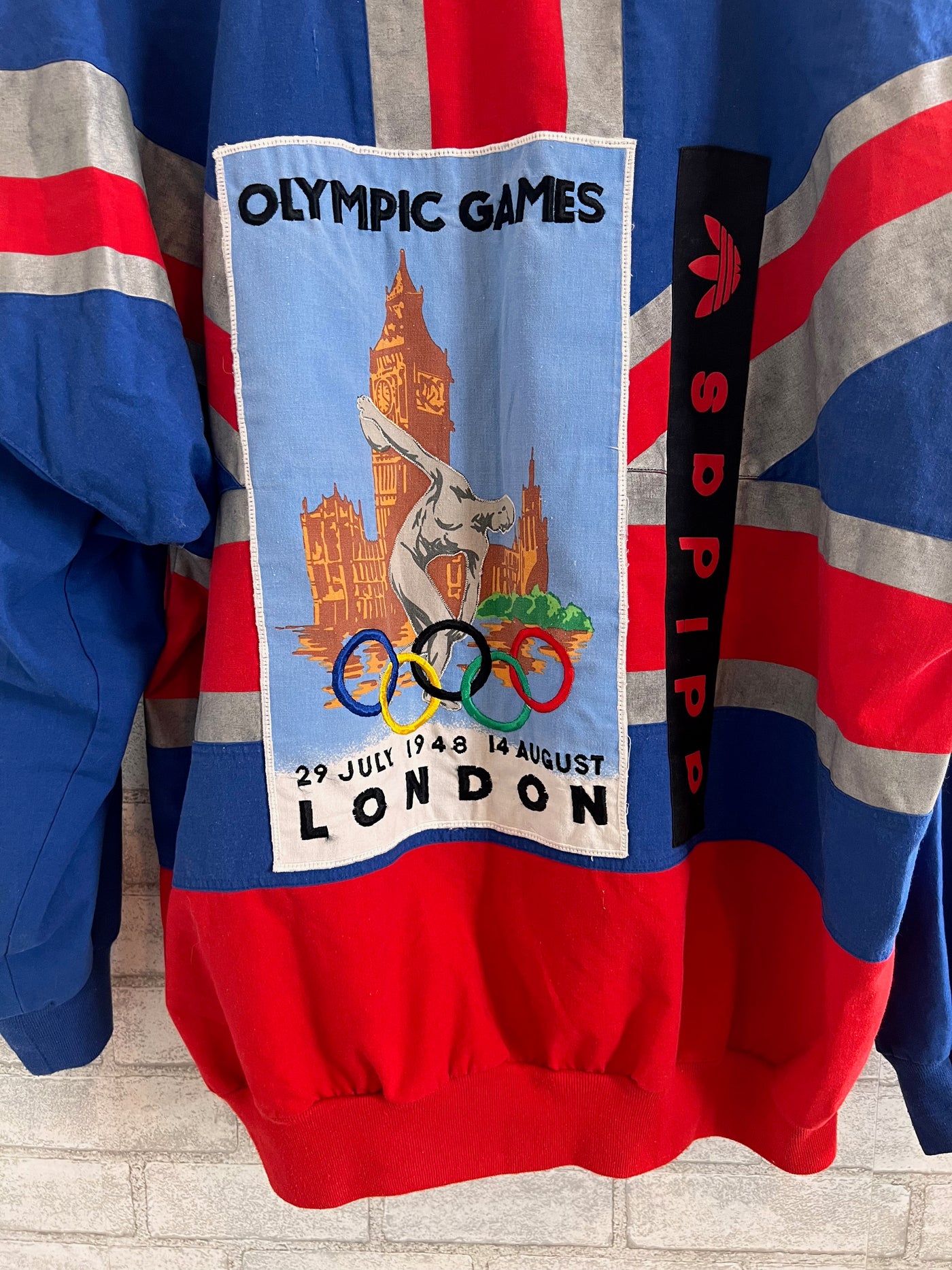 Rare Vintage 80s Adidas 1908 1948 London Olympics Men's Pullover sweatshirt. Blue and red. Large