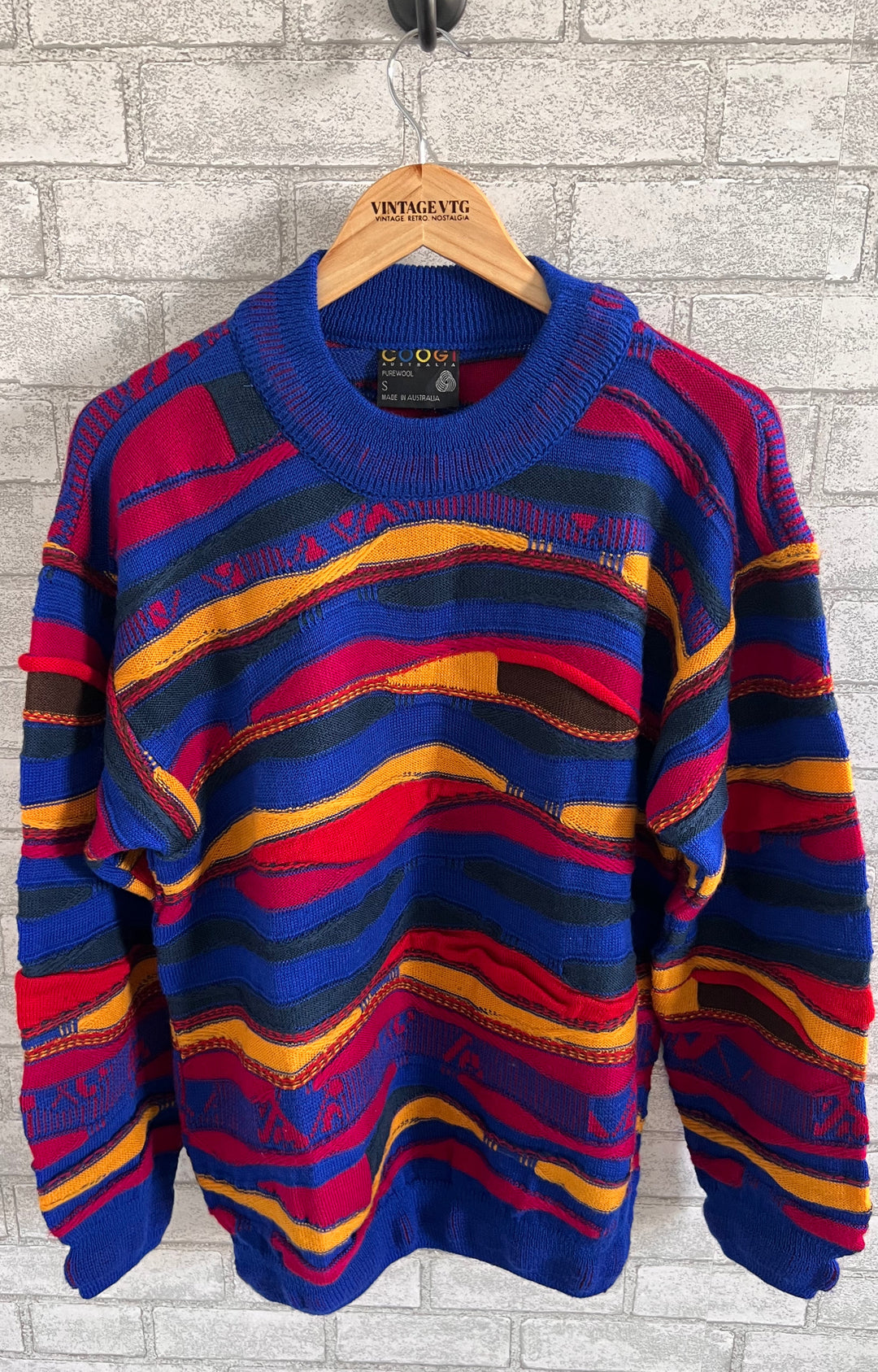 Vintage COOGI Sweater Wool Blue Multi Color.