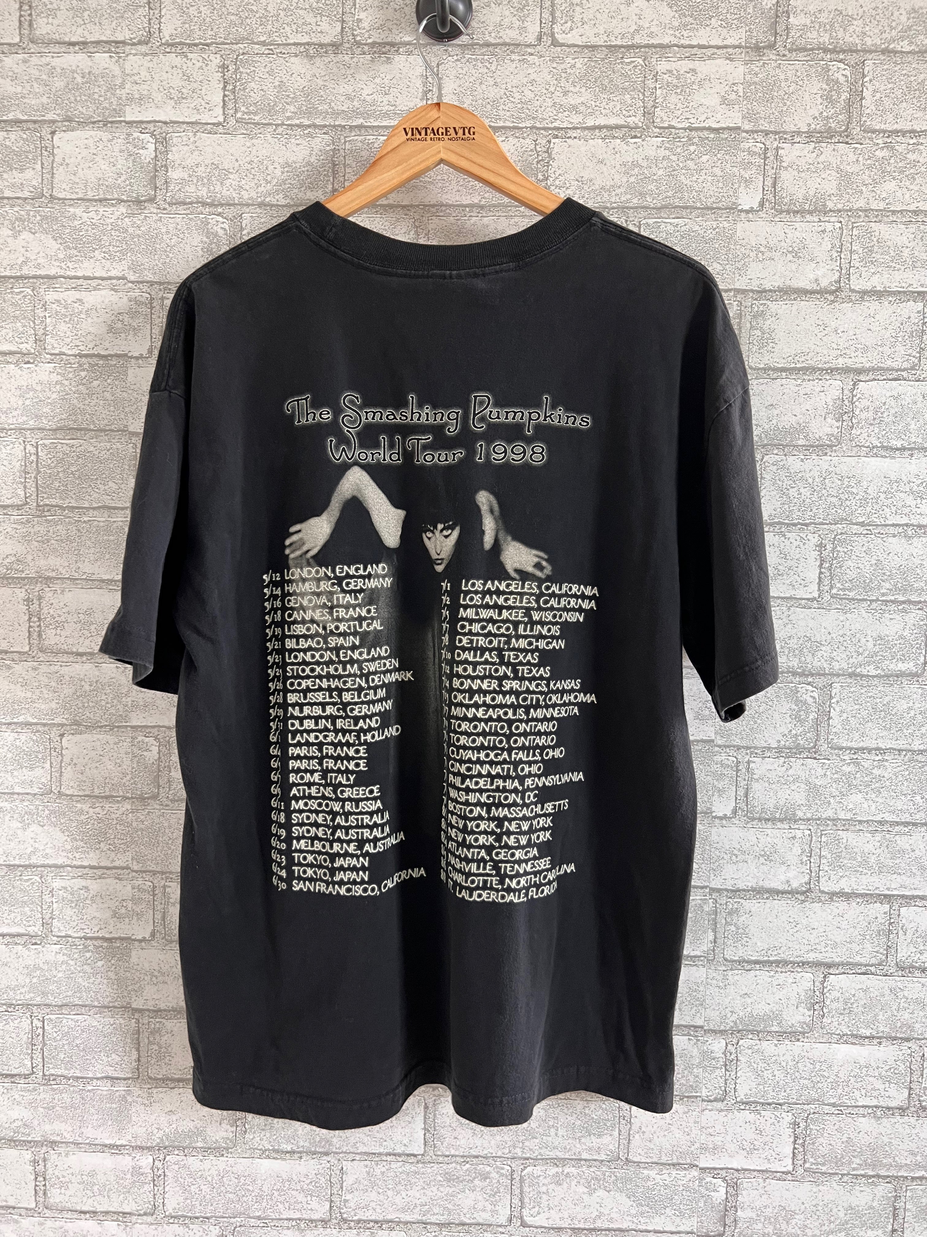 Rare Vintage 1998 The Smashing Pumpkins Tour T-shirt. Large