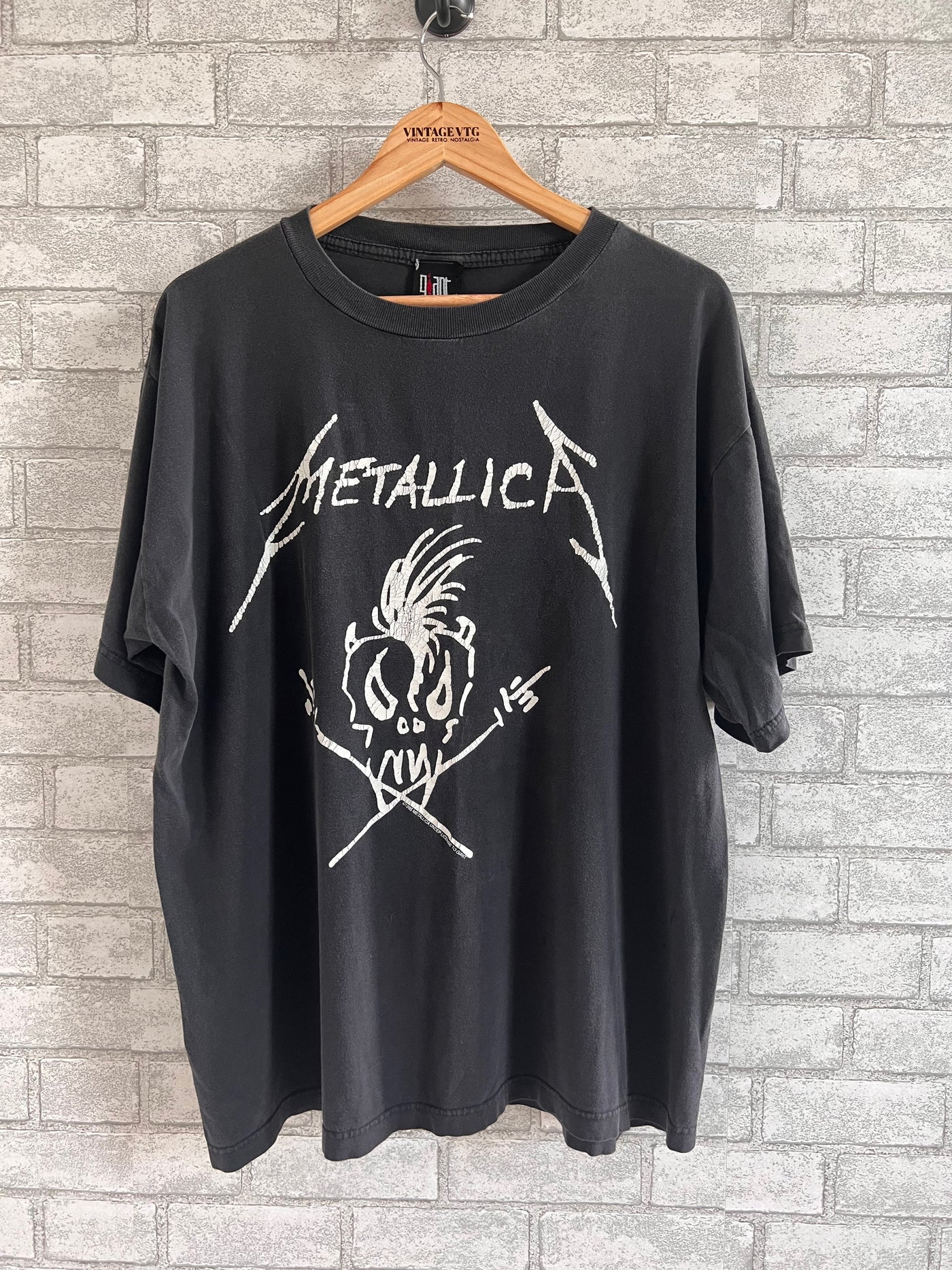 Rare Vintage Metallica 1994 Metallica "Been There Done That" Shirt. XL