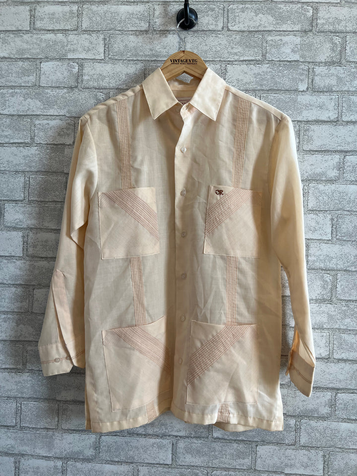 Vintage Oscar de la Renta Mens Long Sleeve Guayabera Shirt. Peach color