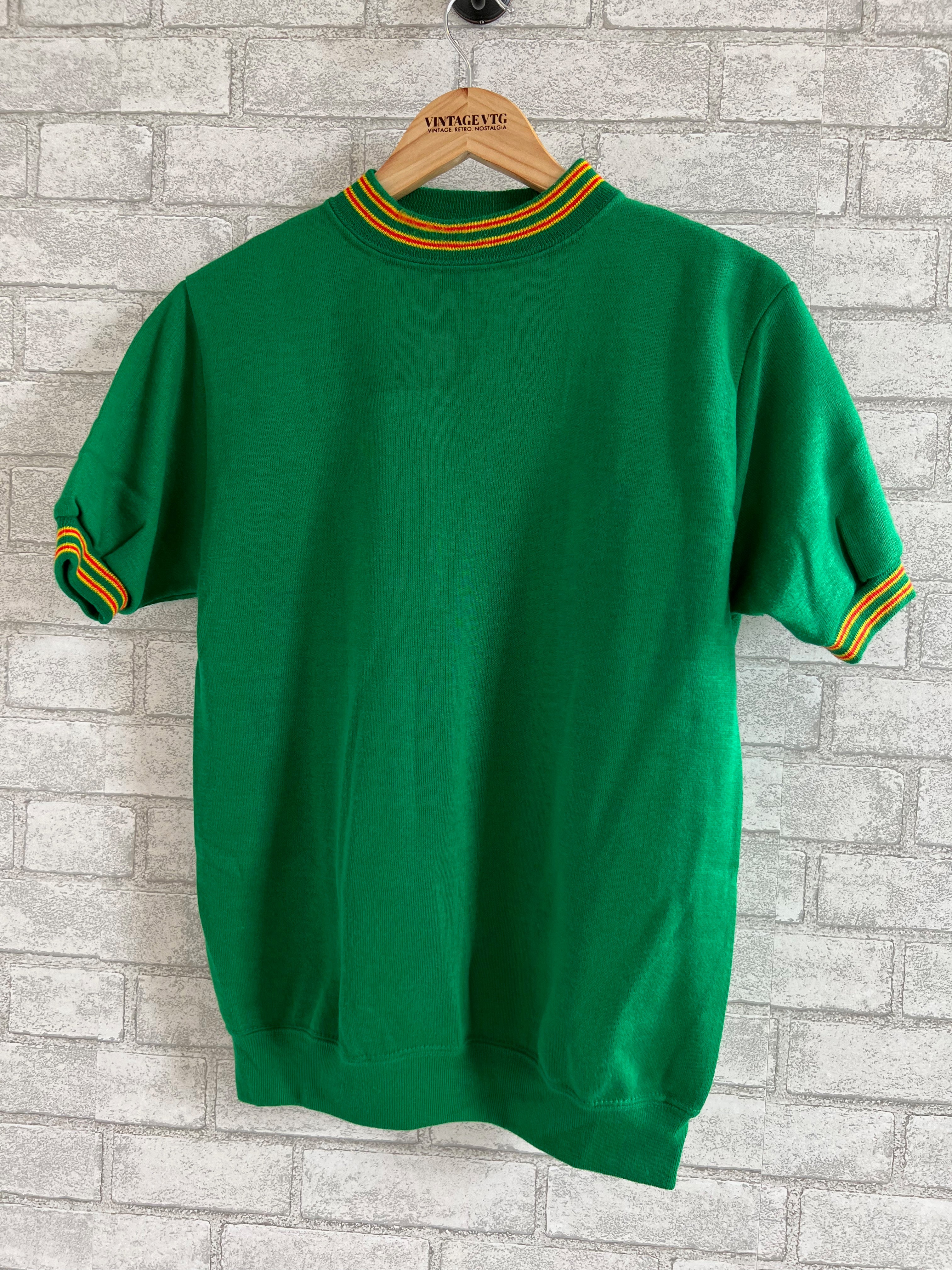 Green discount sweater vintage