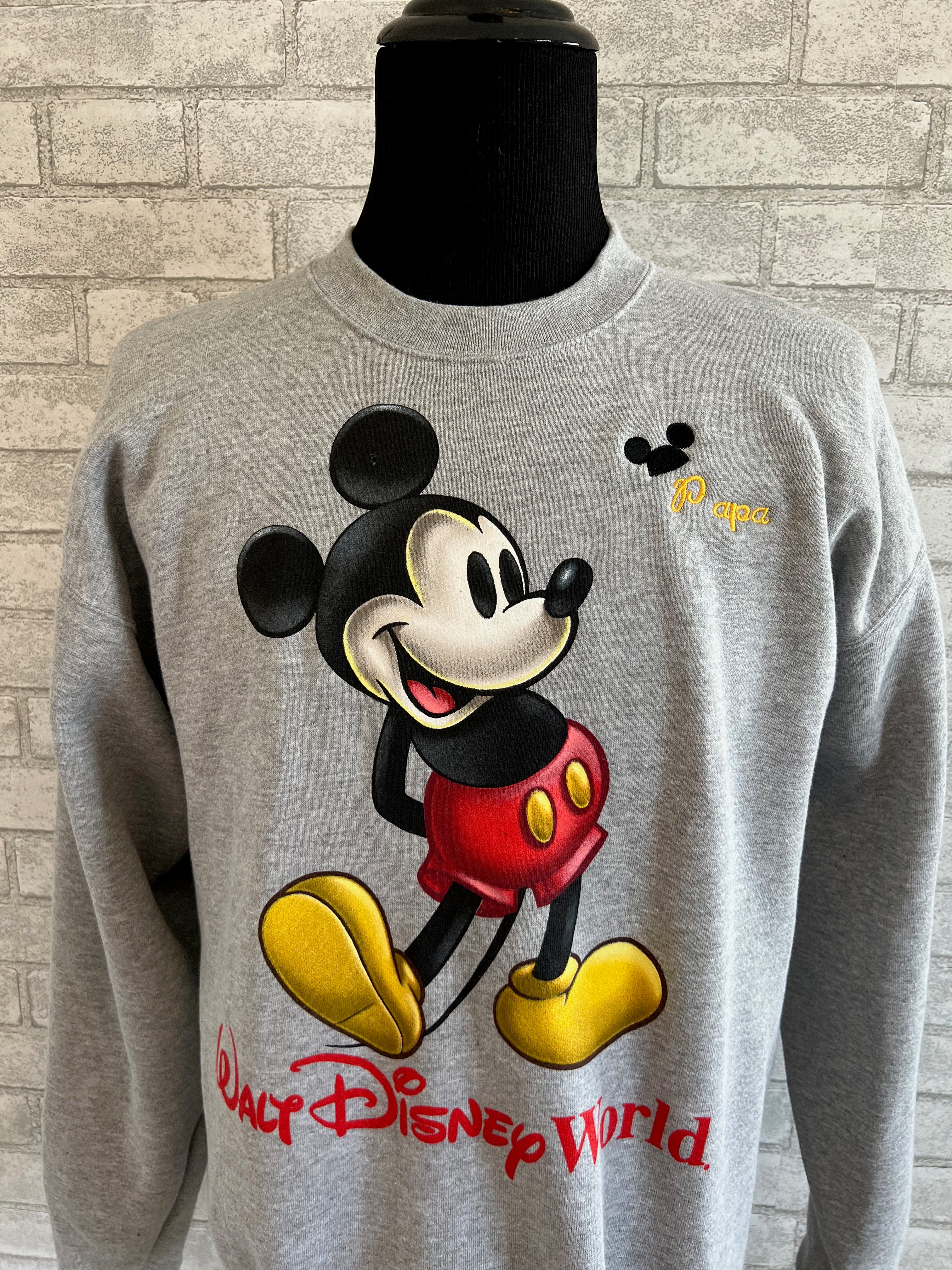 Vintage Walt Disney World Mickey Papa Sweatshirt. Large – Vintage VTG Vintage Walt Disney World Mickey Papa Sweatshirt. Large – Vintage VTG