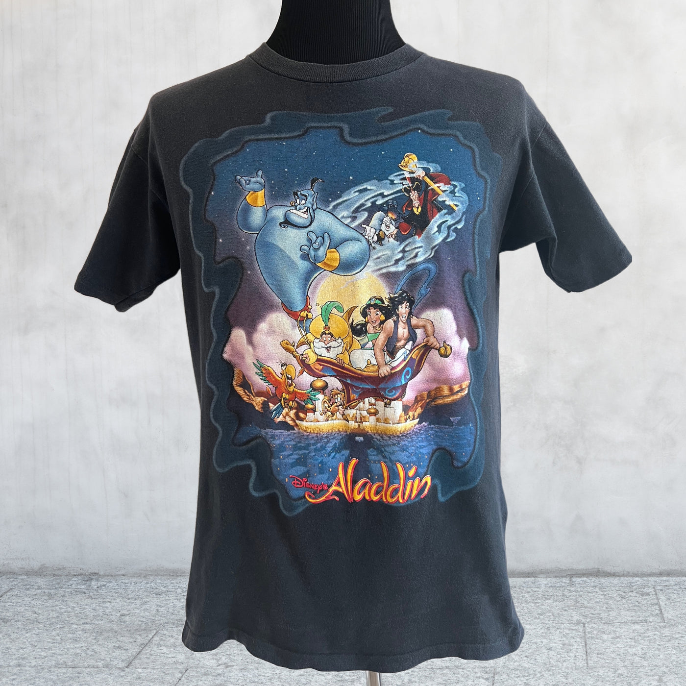 Rare Vintage Disney Aladdin T-shirt. Shirt front view
