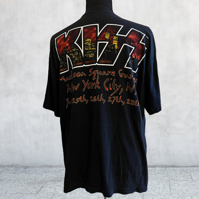 Vintage Kiss Madison Square Garden 1996 Alive Worldwide Tour T-Shirt.  XL