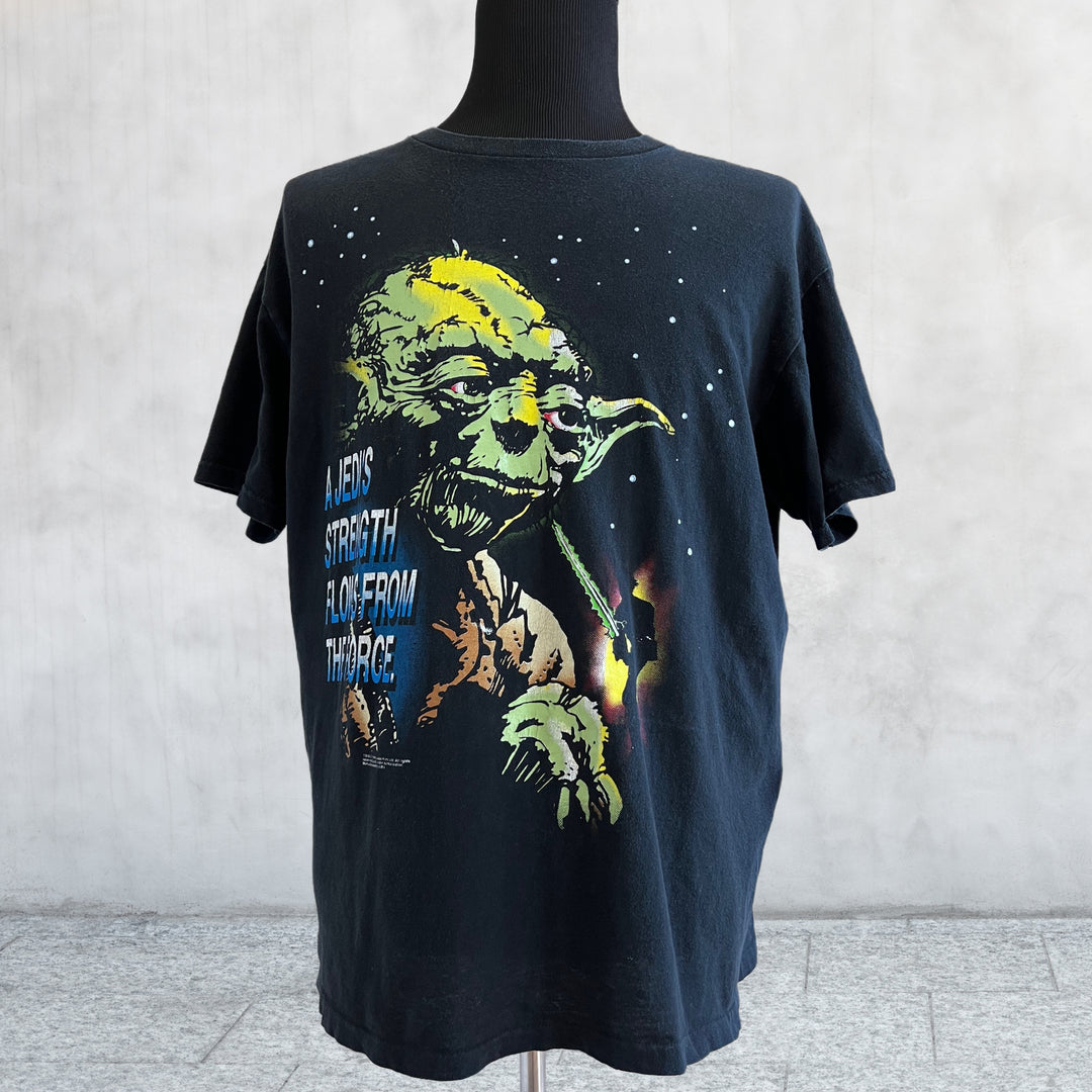 Vintage 1996 Star Wars Yoda "A Jedi's Strengths Flows From The Force" UBI T-shirt. Shirt front view
