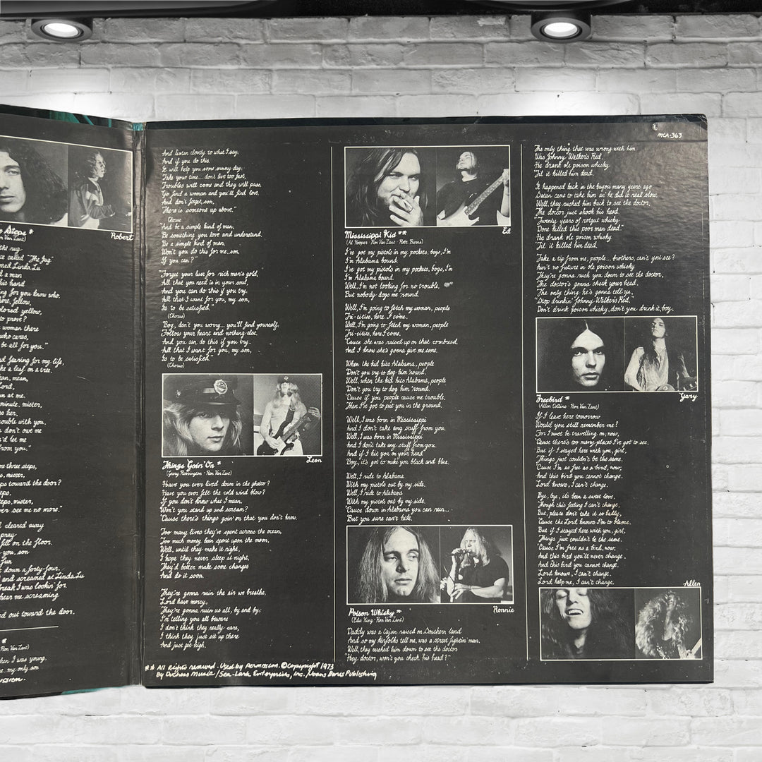 Vintage 1970s original Lynyrd Skynyrd "Pronounced 'Lĕh-'nérd 'Skin-'nérd" Vinyl Album