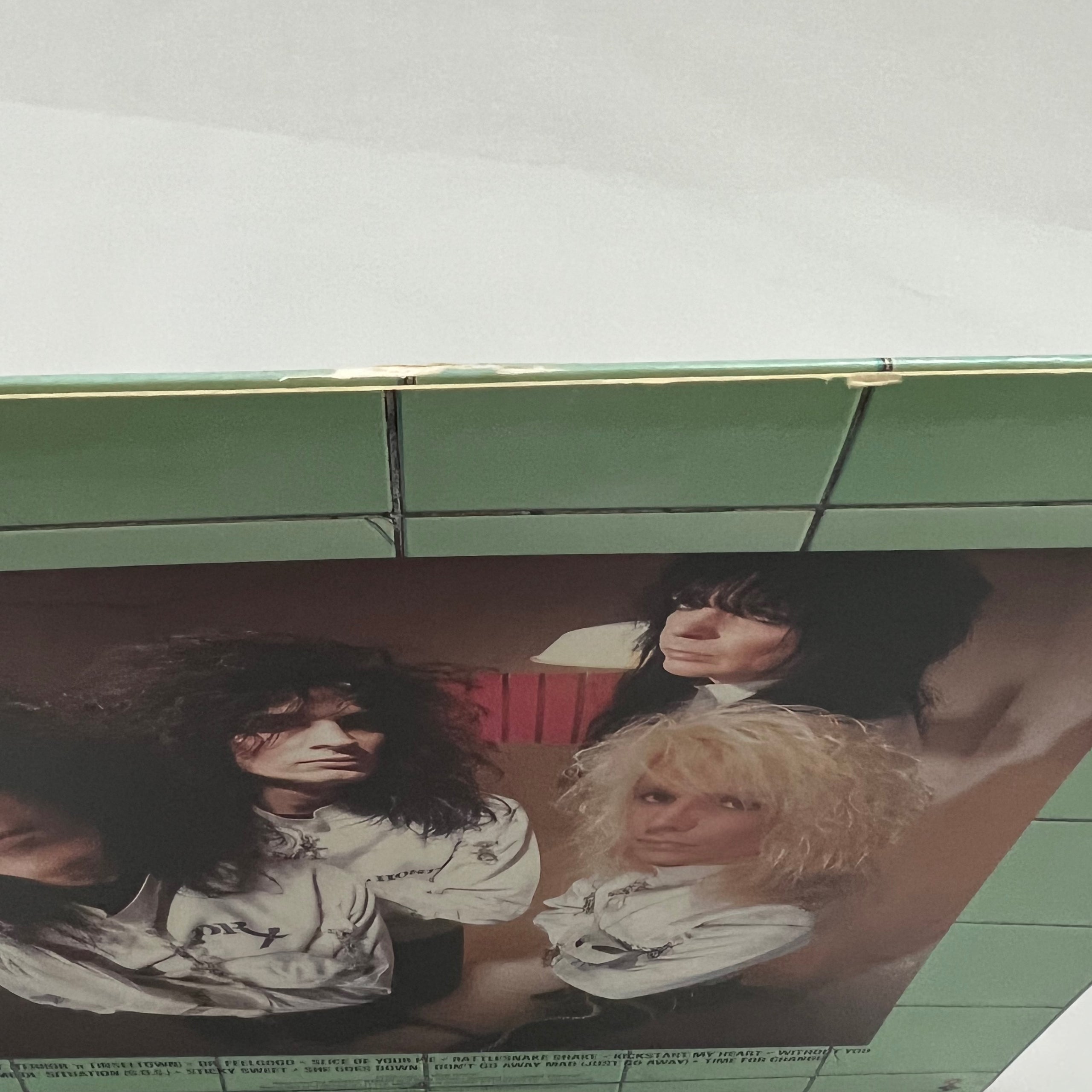 Vintage 1989 Motley Crue Dr. Feel Good Vinyl Album – Vintage VTG