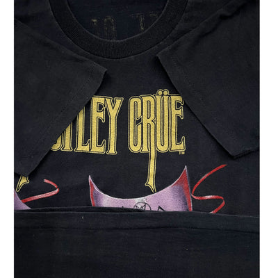 Vintage 1985 Motley Crue Theatre Of Pain Tour T-shirt. Large